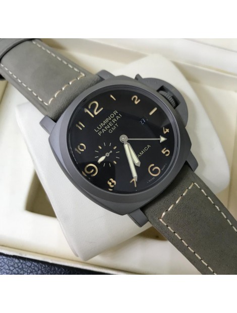 Panerai (PN 17) GMT Cerâmica