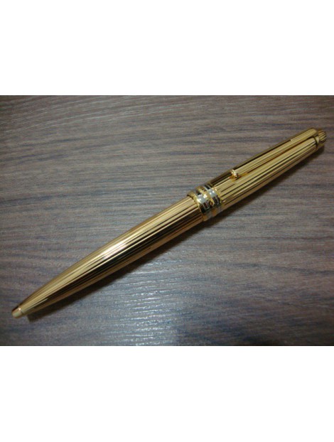 Caneta Mont Blanc (C 27)